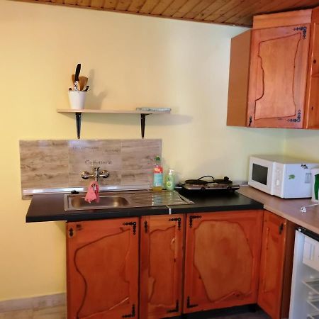 Tulman Apartment Balatonbereny Ngoại thất bức ảnh