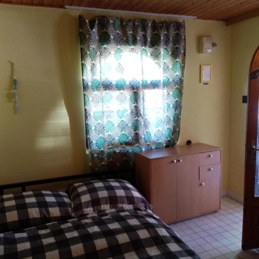 Tulman Apartment Balatonbereny Ngoại thất bức ảnh